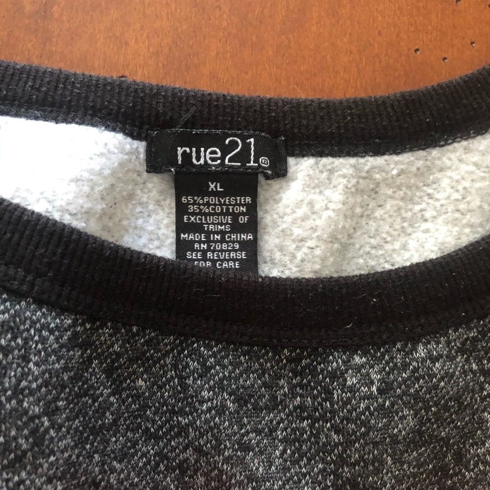 Cropped Ringer Graphic Sweatshirt Fresh Rue21 - Picture 2 of 7